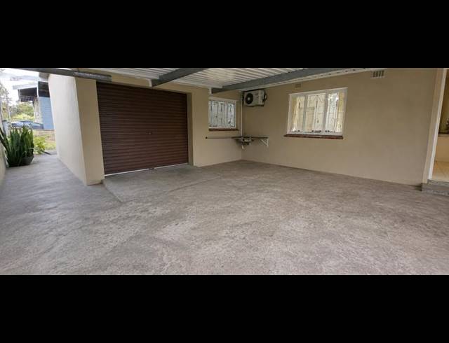 5 BEDROOM HOUSE FOR SALE IN SHALLCROSS